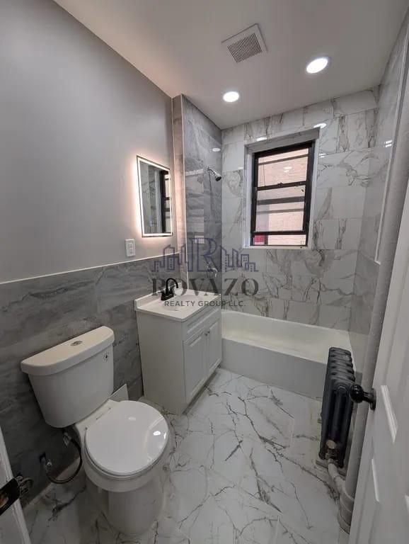 Foto del edificio - 160 Ellis Ave