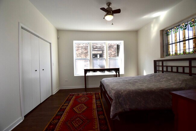 Master Bedroom - 5638 N Winthrop Ave