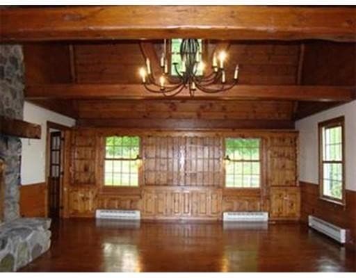 Building Photo - 39 Mansion Dr