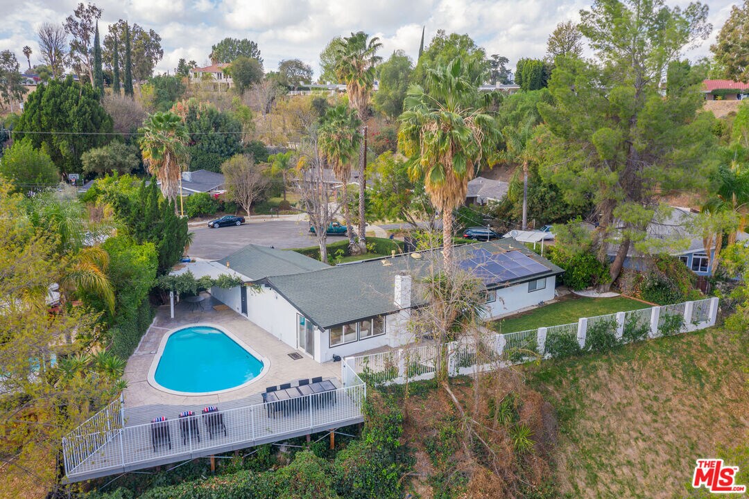 Foto principal - 5812 Comanche Ave