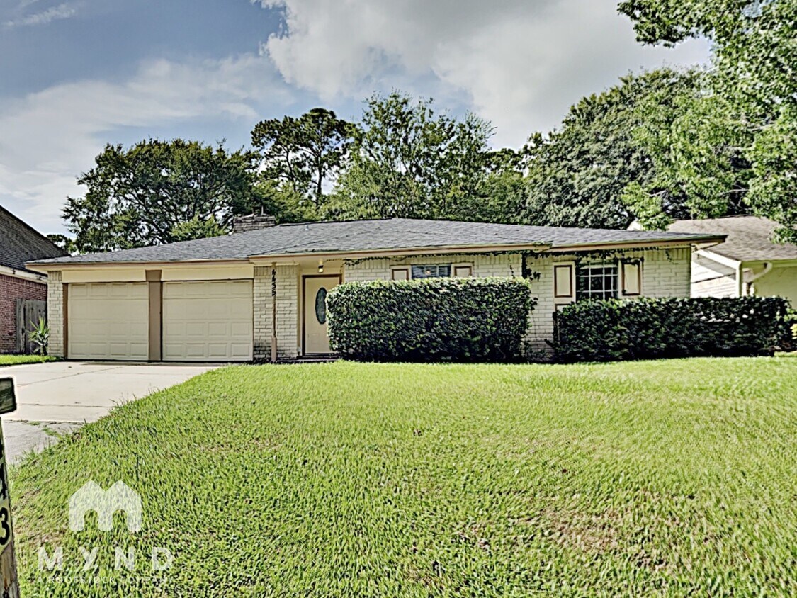 Foto principal - 4435 Algernon Dr