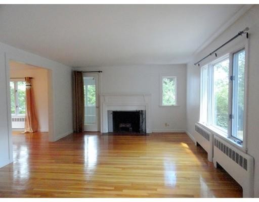 Primary Photo - 19 Wolcott Rd