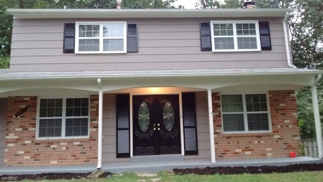 Building Photo - 8813 Side Saddle Rd