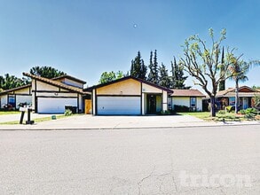 Building Photo - 2024 Bavil Dr