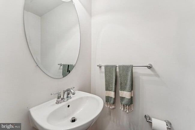 Foto del edificio - 15304 Pocopson Creek Way