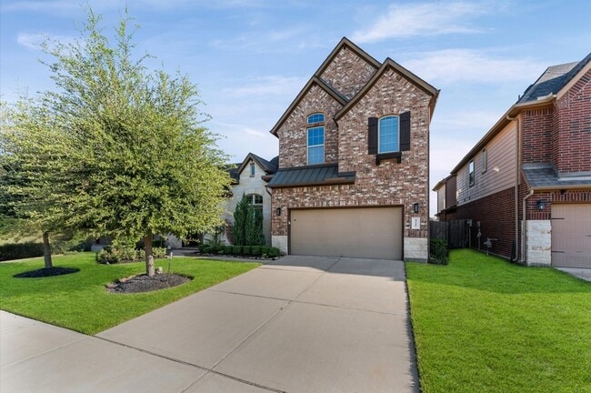 Photo - 4315 Laburnam Rd House