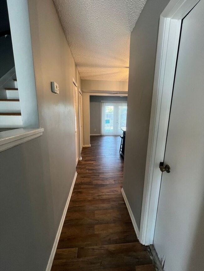 Foto del edificio - Updated Sanford Condo with Private Patio & Community Pool Near Downtown!