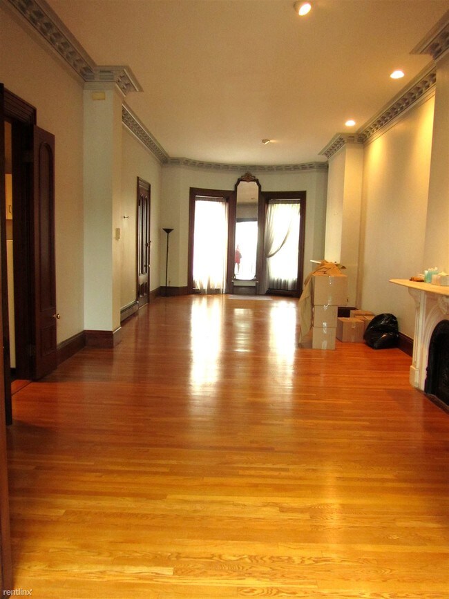 Foto del edificio - 540 Massachusetts Ave