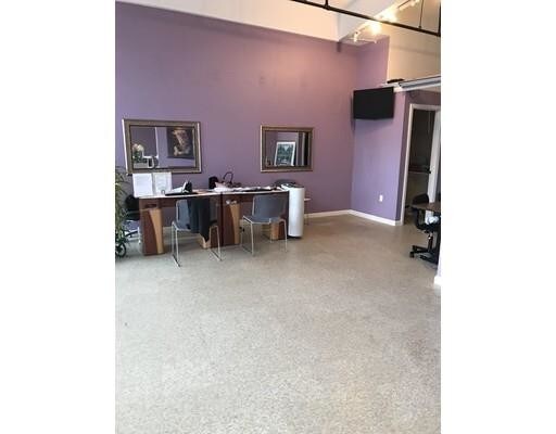 Foto del edificio - 75 Main St