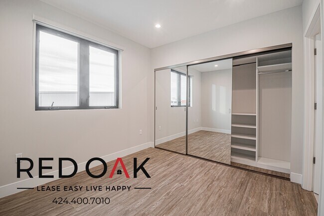 Foto del edificio - 5550 Bonner Ave