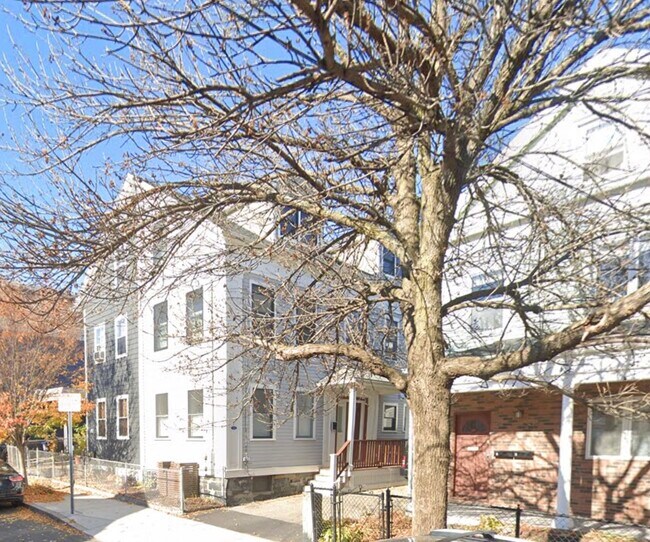 Foto del edificio - 70 Thorndike St