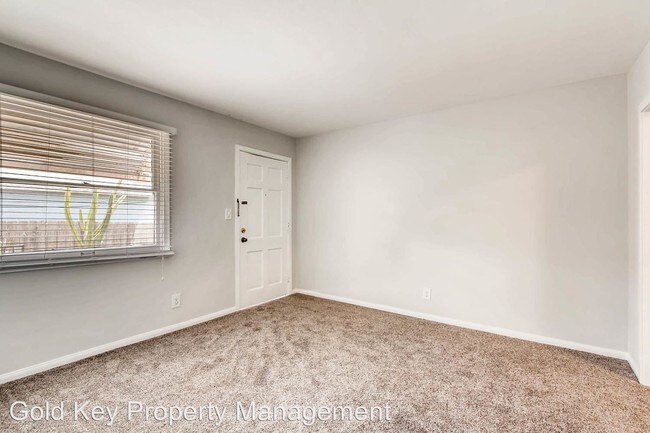 Building Photo - 2 br, 1 bath House - 4168 Oregon Street