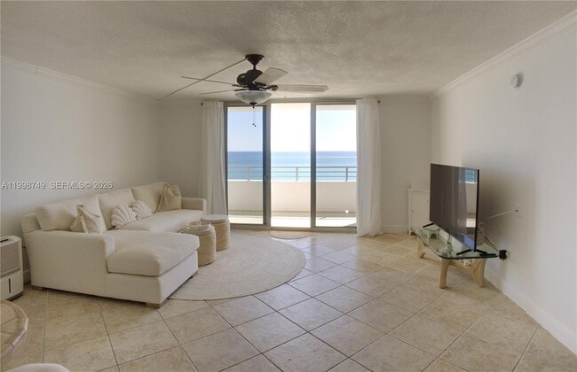 Building Photo - 5555 Collins Ave