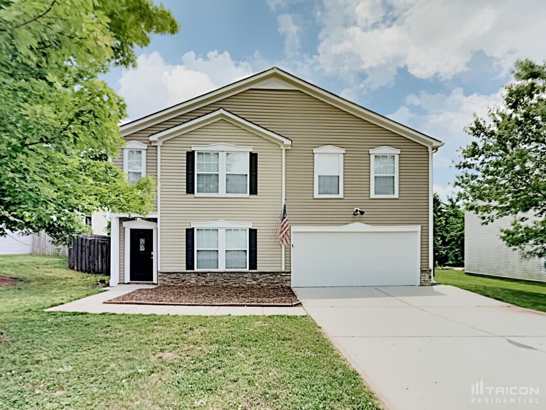 123 Vermillion Loop Statesville NC House for Rent in Statesville, NC