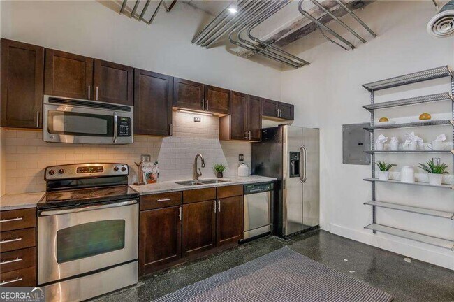 Foto del edificio - 659 Auburn Ave NE