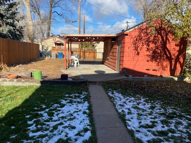 Building Photo - 1910 W Jefferson St