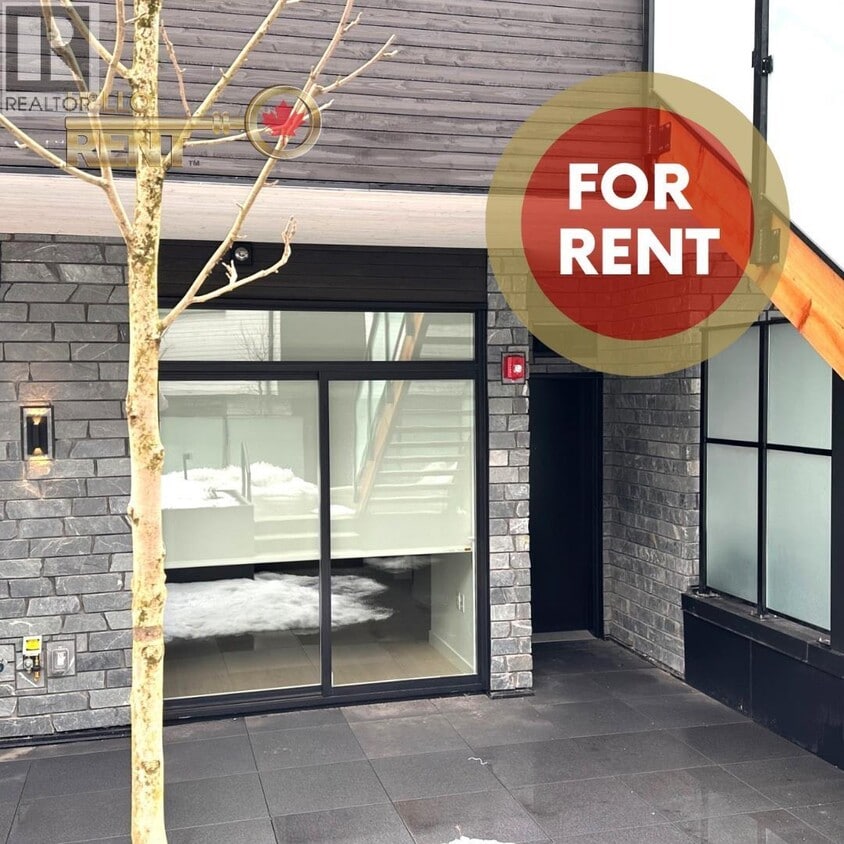 Primary Photo - 650 E 2nd St