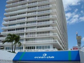 Building Photo - 4020 Galt Ocean Dr