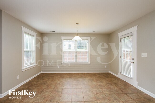 Foto del edificio - 7671 W Berkeley Rd
