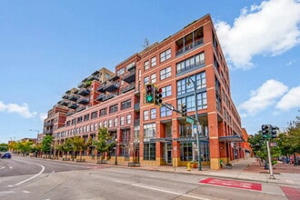 Building Photo - 1499 Blake St