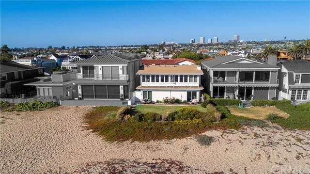 Building Photo - 1572 E Oceanfront
