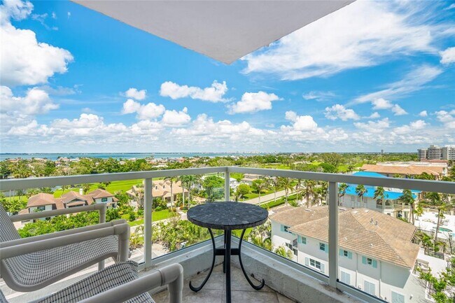 Foto del edificio - 1000 Longboat Club Rd