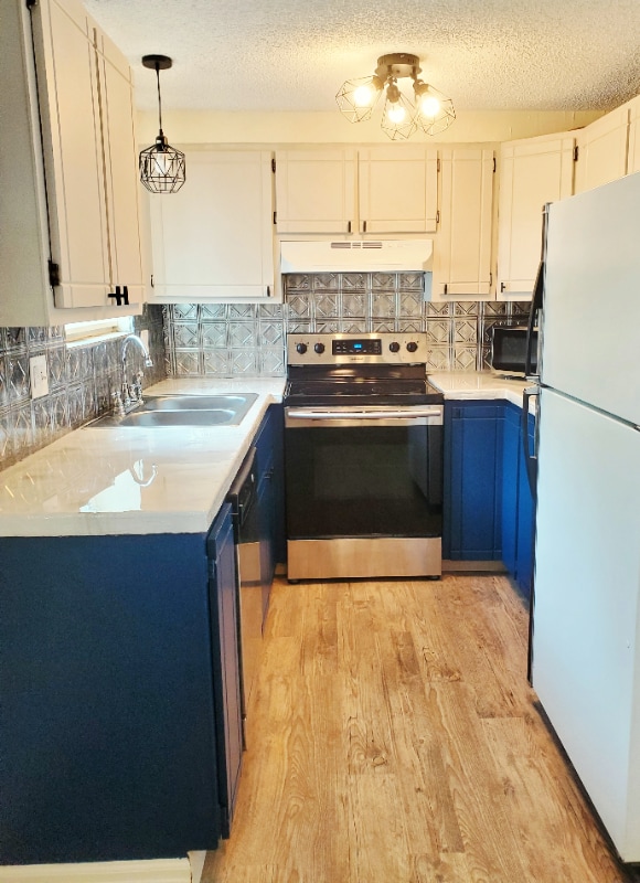 Foto principal - 8060 W 9th Ave