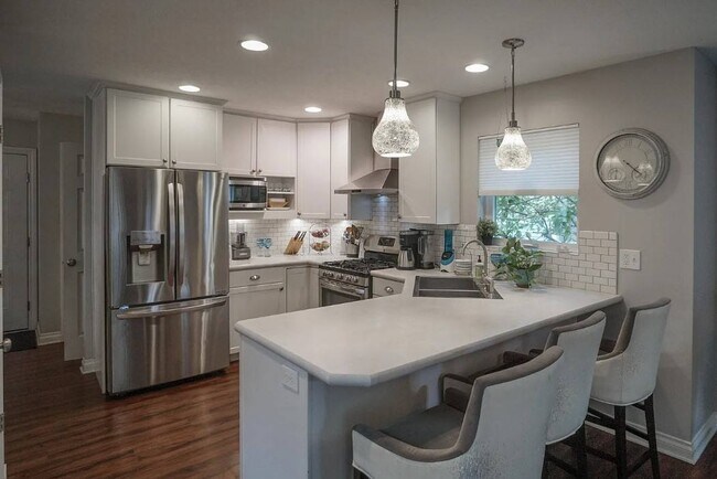 Foto del edificio - 618 Virginia Ave