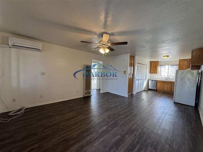 Foto del edificio - 820 W 1st St