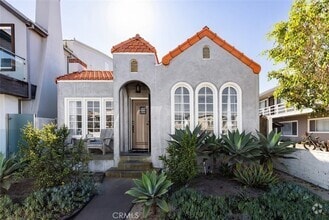 Building Photo - 1113 W Balboa Blvd