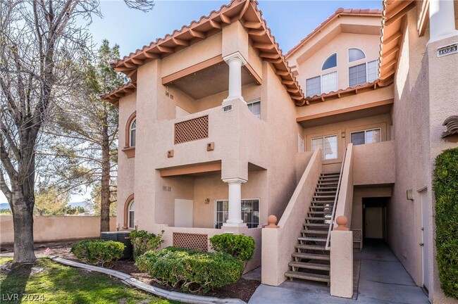 Foto del edificio - 2925 Wigwam Pkwy