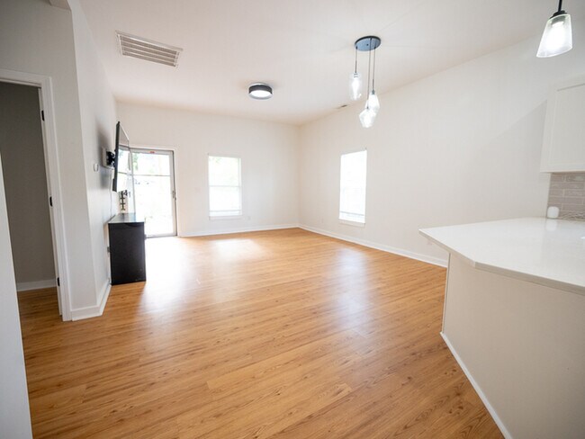 Building Photo - 103 Truce Street, Durham NC  27703