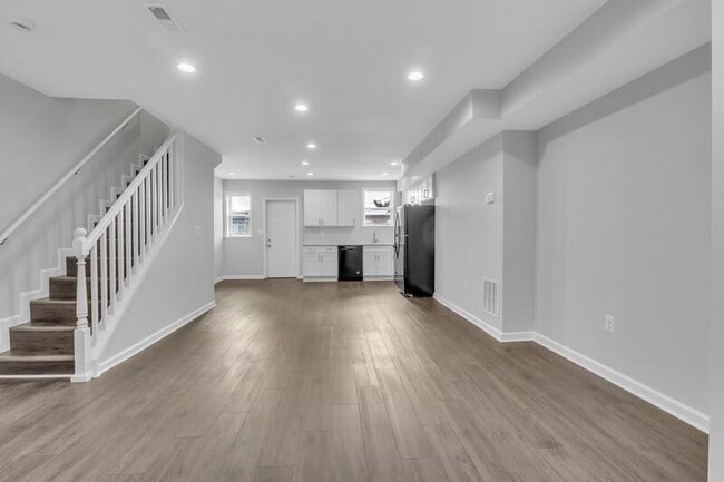 Building Photo - 2629 Garrett Ave
