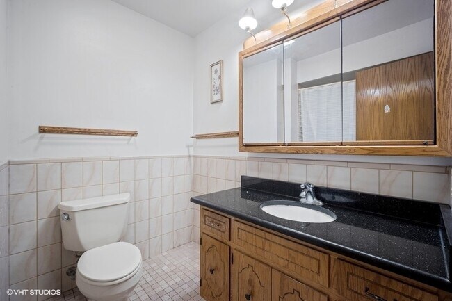 Foto del edificio - 311 W Cypress St