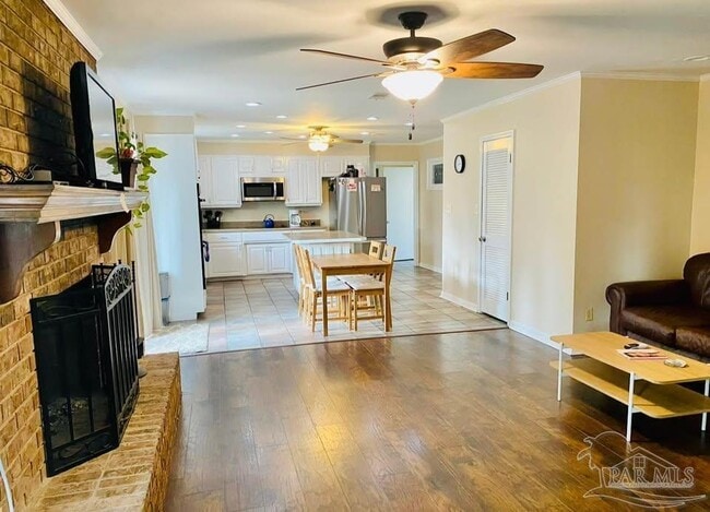 Building Photo - 5705 Admiral Doyle Rd