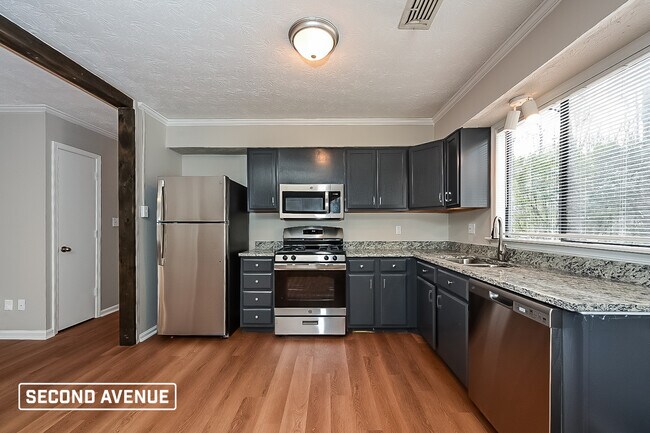 Foto del edificio - 134 Fairview Dr