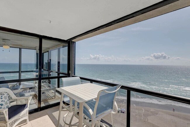 Foto del edificio - 10410 S Ocean Dr