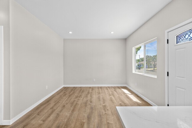 Foto del edificio - 5010 54th St