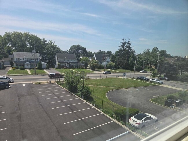 Foto del edificio - 539 Front St