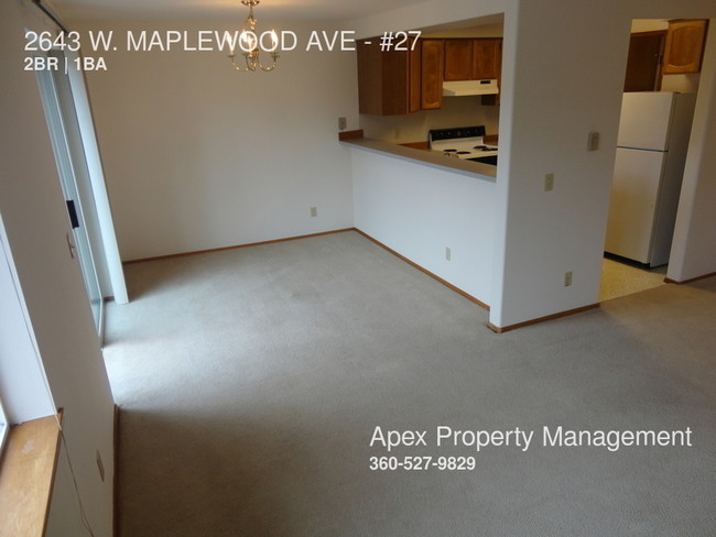 Building Photo - 2643 W MAPLEWOOD Ave