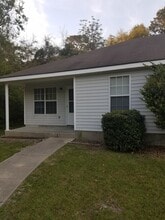 Building Photo - 6126 Vinnie Dr