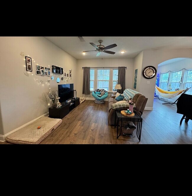 Foto del edificio - 16928 W Landon Green Cir