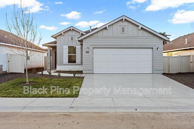 Building Photo - 895 N Aleppo Wy