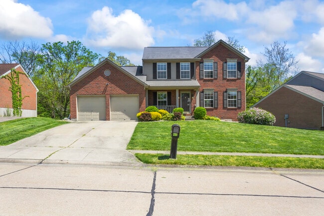 Building Photo - 2618 Spring Mill Pl