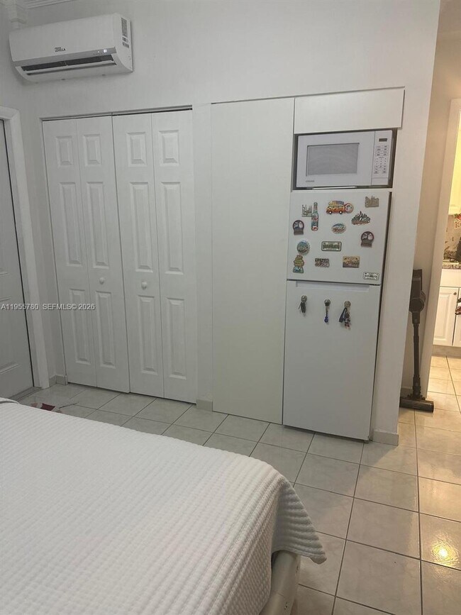 Foto del edificio - 12285 SW 10th Terrace