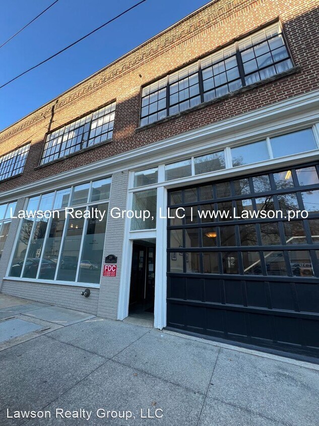 Primary Photo - 1 br, 1.5 bath House - 319 Campbell Ave., ...