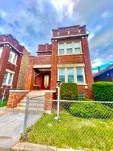 Building Photo - 7939 S Justine St