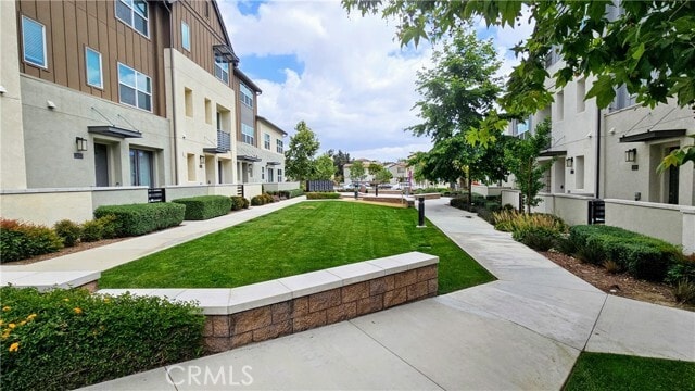 Building Photo - 11006 Serenity Dr