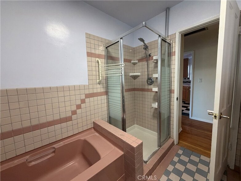 Foto del edificio - 1107 Manley Dr