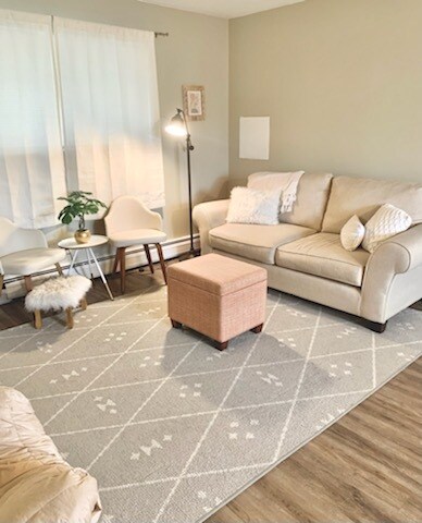 Living Room - 1750 Cleneay Ave